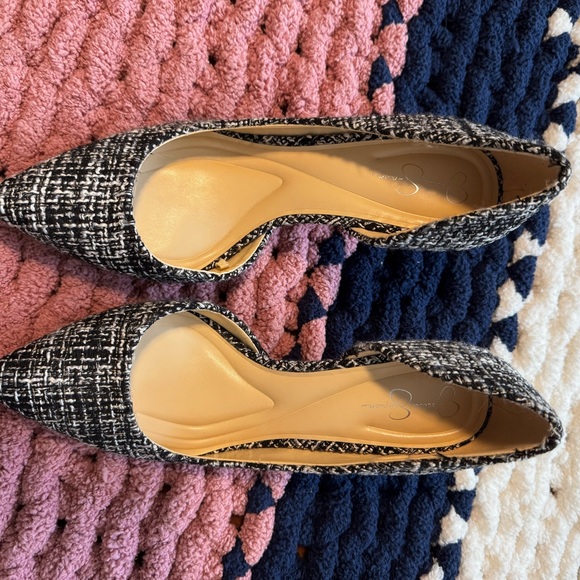 Jessica Simpson Heels - Picture 2 of 5